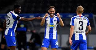 Vedad ibisevic ibisevic was also named captain in 2016 as the hertha squad put forward an overwhelming favourite candidate for the job to coach pal dardai. Matheus Cunha S Feint Left Union Berlin S Defenders Playing On An Ice Rink Planet Football