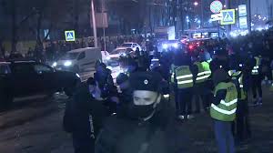 В москве на митинге против принудительной вакцинации силовики задержали по крайней мере восемь человек. Vozbuzhdeny Ugolovnye Dela Kak Proshyol Nesoglasovannyj Miting V Moskve Rt Na Russkom