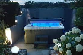 Aida Whirlpools Referenzen Erfahrungen Aida Whirlpools In 2020 Whirlpool Im Freien Aussenwhirlpool