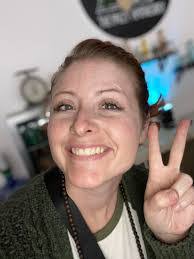 Teresa Hockett's Instagram, Twitter & Facebook