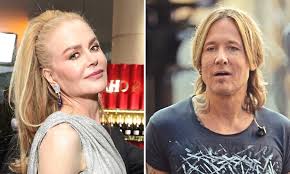 Nicole Kidman's Friends 'Terrified' She'll Take Ex Keith Urban Back Amid  Singer Doing 'a Real 180' – Globe Magazine | Travel News, Exclusives,  Photos and Videos