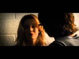 Matthew perry (mike o`donnell) zac efron (17 éves mike o`donnell) leslie mann (scarlett o`donnell) thomas lennon (ned freedman) michelle trachtenberg. Megint 17 Magyar Reszlet Youtube