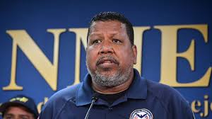 Nino Correa pide oración por su hermano