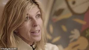 Beautiful czech pair gets money for gf exchange. Kate Garraway S Friend Suggests She Leaves Derek Amid Covid Battle Daily Mail Online
