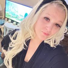 Have you ever ignored this red flag in early dating? Tell me in the  comments. If you're ready to build the confidence to stop ignoring those  signs, trust your instincts, and walk