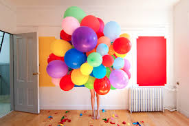 никто не может грустить когда у него есть воздушный шарик Girls In Bloom Kusochki Neba V 2020 G Vozdushnye Shary Bolshie Vozdushnye Shary Gelievye Shary