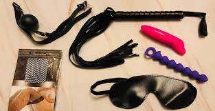 Vor allem stellt sex eine nachgewiesene möglichkeit dar, den stress des alltags zu. Sexspielzeug Im Handgepack Transportieren Darf Man Das Handgepack Guru