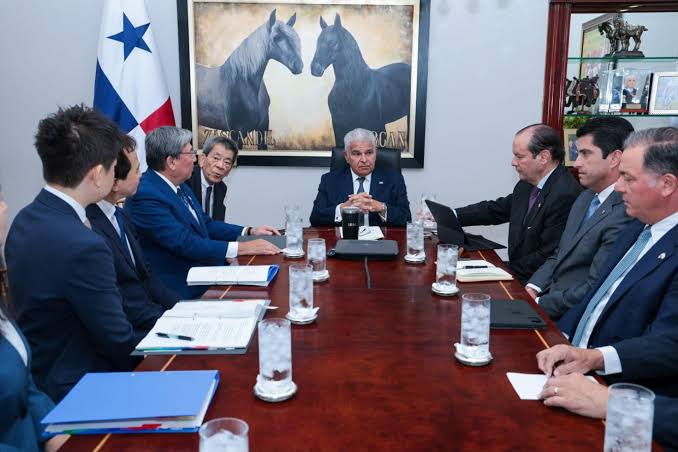 Panamá y Japón fortalecen cooperación marítima y logística