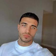 Is tommy fury mixed race? Tommy Fury Bio Age Net Worth Height In Relation Nationality Body Measurement Career