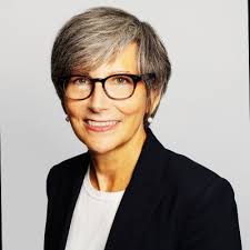 Following my post from a couple of months ago, I received numerous offers  of support from many of you. I am delighted to announce that I will be  starting a new position