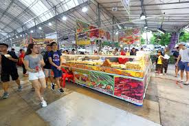Cara lain, gulung kulit kebab bentuk cone dengan bahan perekat komentar sepenuhnya menjadi tanggung jawab komentator seperti diatur dalam uu ite. 145 Pasar Malam Photos Free Royalty Free Stock Photos From Dreamstime