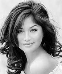 M ia m i's F irs t F a m ily H o s ts W C A A T ru s te e s