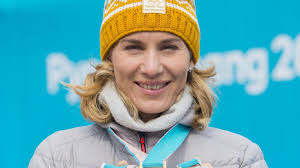 FOTO Nasťu Kuzminovú by ste ani nespoznali: Čo robila zlatá biatlonistka na  ulici v Bratislave?