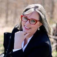 Shirley Woodward's Instagram, Twitter & Facebook