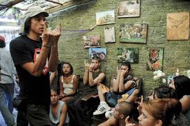 Mozart in the jungle (2014). Bild Von Sin Nombre Bild 11 Auf 34 Filmstarts De