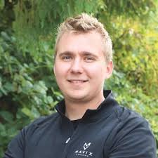 How to maintain perspective at Old Street Station