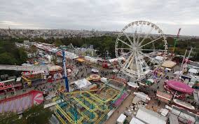 Асан пердешов бакытты бол жаным скачать. Accident A La Foire Du Trone De Paris La Securite De La Fete Foraine En Question Le Parisien