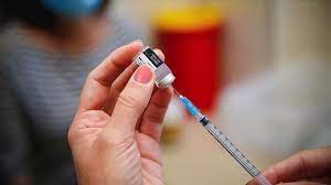 It was first identified in december 2019 in wuhan,. Allemagne 8 Personnes Recoivent Par Erreur 5 Doses De Vaccin Anti Covid