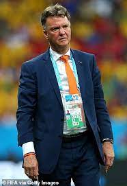Pierwszym transferem van gaala był hiszpański pomocnik ander herrera. Louis Van Gaal Is In Talks With The Dutch Fa About Returning To Coach Holland For A Third Time Saty Obchod News