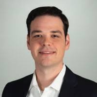 90+ "Moritz" profiles