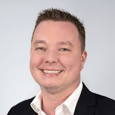 Alan Andre's Instagram, Twitter & Facebook