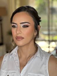 Mobile Makeup Artist Services in Pompano Beach, Florida