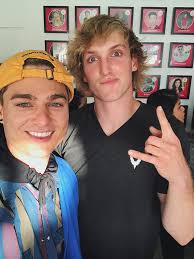 MirrorImage_FanPage (@1MirrorImage)