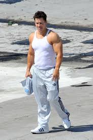 Epingle Sur Mark Wahlberg
