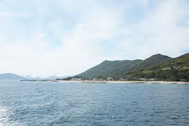 Megijima (女木島, めぎじま) is an island located in the seto inland sea of japan, north of the city of takamatsu, and is part of kagawa prefecture. Megijima Onigashima With Cherry Blossoms And A Superb View Of The Inland Sea Find Shikoku Be Inspired By Shikoku