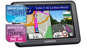 Bonjour attention que toute mise a jour tomtom qui n'est pas faite sur le site tomtom fait perdre la garantie du gps. Comment Mettre A Jour Les Cartes D Un Gps Tomtom Ou Garmin