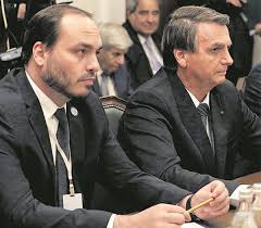 'Abin paralela': Moraes diz que provas foram usadas na trama golpista e arquiva caso sobre Bolsonaro, mas manda TRF-1 seguir com ação de Carlos