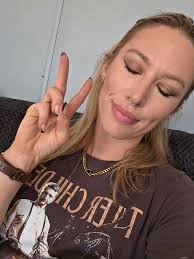 Replying to @g_knee8_9 It's a wild rag! Any silk scarf should work. Gi...