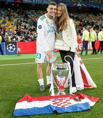 Mateo kovacic with his wife. Madridista Army Mateo Kovacic And His Wife Iza Fb11 Facebook