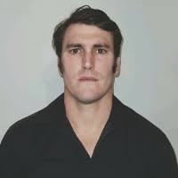 90+ perfiles de «Posthumus»