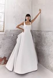 Get the best deals on ballgown wedding dresses and save up to 70% off at poshmark now! Dresses Browns Bride