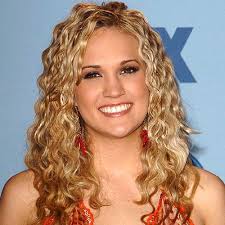 Carrie Underwood S Changing Looks Carrie Underwood Hair Curly Hair Styles Carrie Underwood Wedding