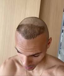 Are you bored with your current haircut? New Trend Barcelona Forward Braithwaite Joins Richarlison And Gets Ronaldo Like Haircut