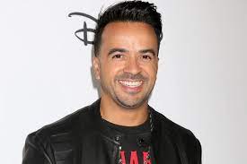 The song currently has the most. Luis Fonsi Ich Versuche Jeden Tag Im Jahr Romantisch Zu Sein