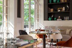 It covers 40 km², and has a population. Balila Genf Rues Basses Longemalle Menu Preise Restaurant Bewertungen Tripadvisor