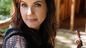 Grammy Winner Lori McKenna to Summer Students: 'Music Has Given So Much  Back to Me'