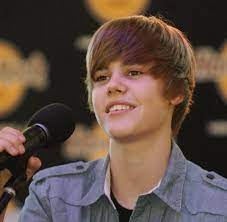 He was all over her and i thought it was the cutest thing ever! Karrierestart Auf Youtube Justin Bieber Ist Ein Echter 2 0 Teenie Star Welt