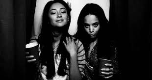 Pretty Little Liars Emily And Maya Watch Pretty Little Liars Pretty Little Liars Emily Pretty Little Liars