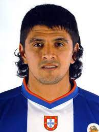 Lucho gonzález is an actor, known for fifa club world cup japan 2015 (2015), fútbol vivo (1997) and emirates cup 2013 (2013). Lucho Gonzalez Famousfix Com Post