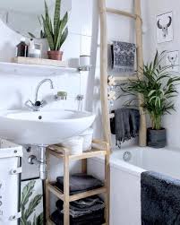 Fresh houseplants bold rugs and smart storage swaps will refresh a powder. 1 269 Mentions J Aime 60 Commentaires Interioraddict Wonen Bij Chantal Shabby Chic Bathroom Accessories Chic Bathroom Decor Shabby Chic Bathroom Decor
