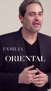 🌸🌷Preciosa te presenta a Leandro Damario experto en fragancias de  Carolina Herrera. Te enseñamos como seleccionar y conocer la fragancia  perfecta para ti., Te gustararon ? accede a 👇💻📲, ...