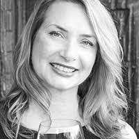 Cynthia Lohr's Instagram, Twitter & Facebook