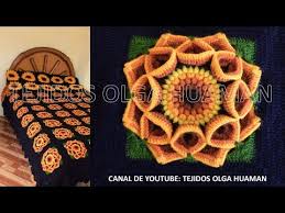 Hay puntos caldos tejidos a ganchillo y también hay puntos mas cerraditos. Cuadrado A Muestra De Flor A Crochet Para Colchas En Punto Garbanzos Y Puntos Altos By