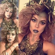 The 10 Hottest Halloween Costume Ideas For Curly Hair In 2020 Curly Hair Styles Naturally Curly Hair Styles Curly Hair Trends