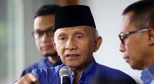 Amien rais cs saat membahas pembunuhan laskar fpi bersama presiden jokowi di istana sempat mengingatkan perintah tuhan bahwa hukum harus diterapkan secara adil. Kecewa Kongres Pan Amien Rais Seolah Kongres Para Teroris