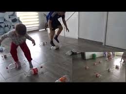 Actividades, juegos con y sin elementos, temas teóricos, etc. Juegos Para Ninos En Cuarentena Youtube